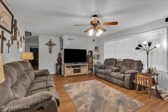 Photo 6 — 4917 44th Street, Lubbock, TX 79414