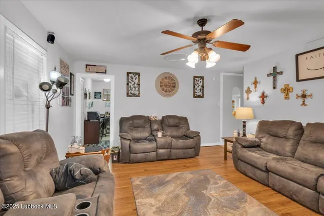 Photo 8 — 4917 44th Street, Lubbock, TX 79414