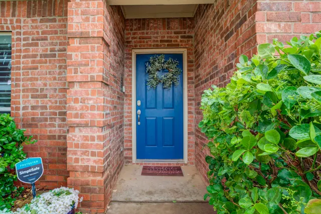 Photo 3 — 4903 Harvard Street, Lubbock, TX 79416