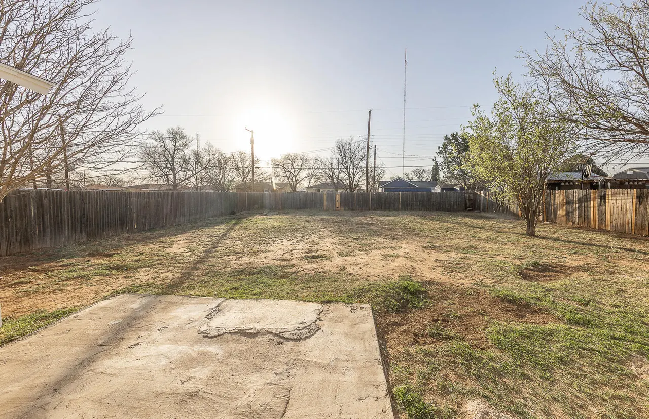 Photo 21 — 5409 Ave D, Lubbock, TX 79404