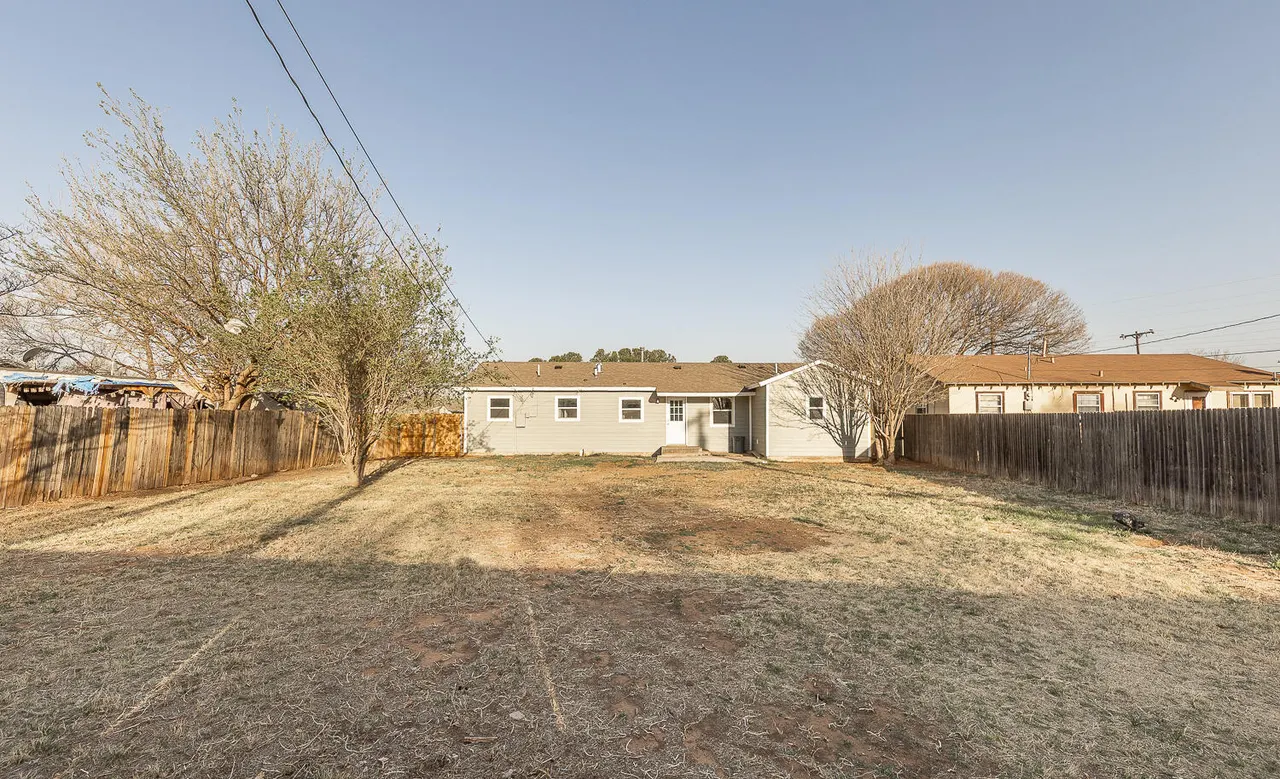 Photo 23 — 5409 Ave D, Lubbock, TX 79404
