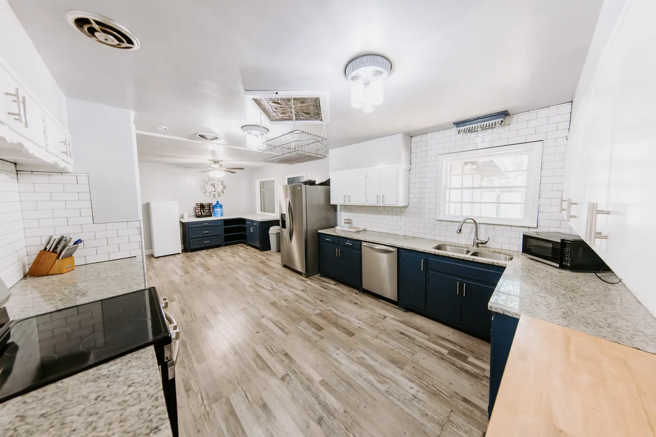 Photo 3 — 4022 38th Street, Lubbock, TX 79413