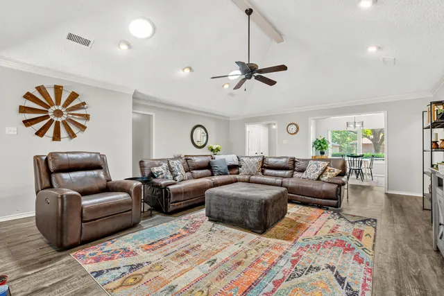 Photo 4 — 9710 Jordan Avenue, Lubbock, TX 79423