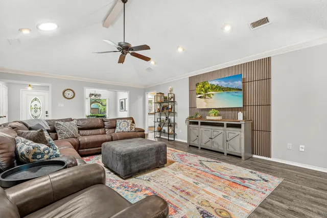 Photo 6 — 9710 Jordan Avenue, Lubbock, TX 79423