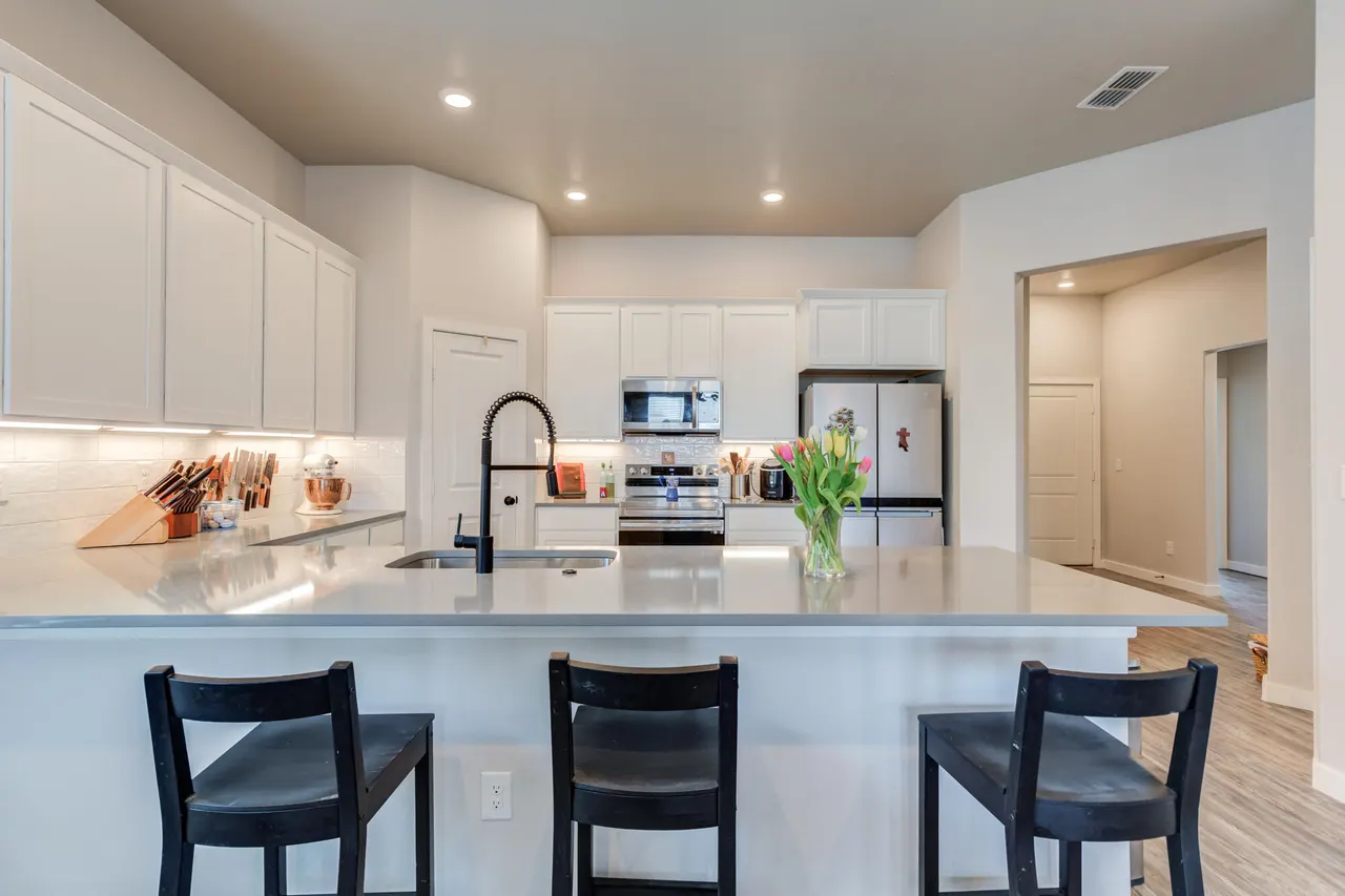 Photo 5 — 13717 Avenue S, Lubbock, TX 79423