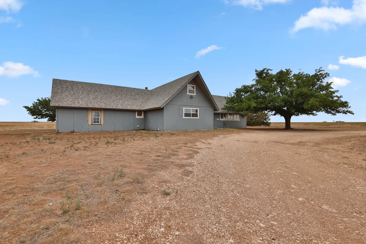 Photo 28 — 6756 Bear Road, Lubbock, TX 79407
