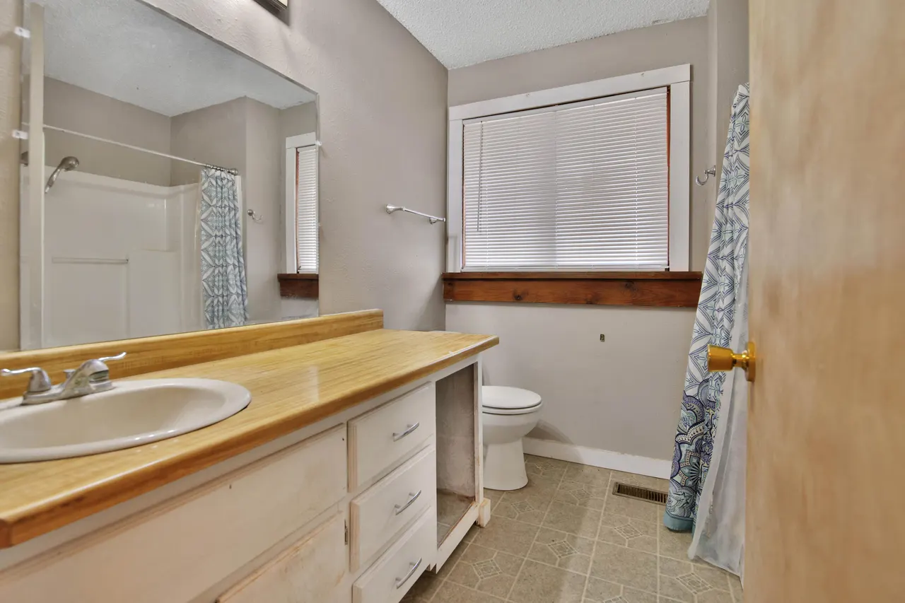 Photo 12 — 6756 Bear Road, Lubbock, TX 79407