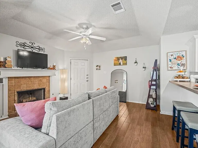 Photo 5 — 3104 110th Street A, Lubbock, TX 79423