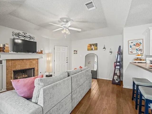 Photo 5 — 3104 110th Street A, Lubbock, TX 79423