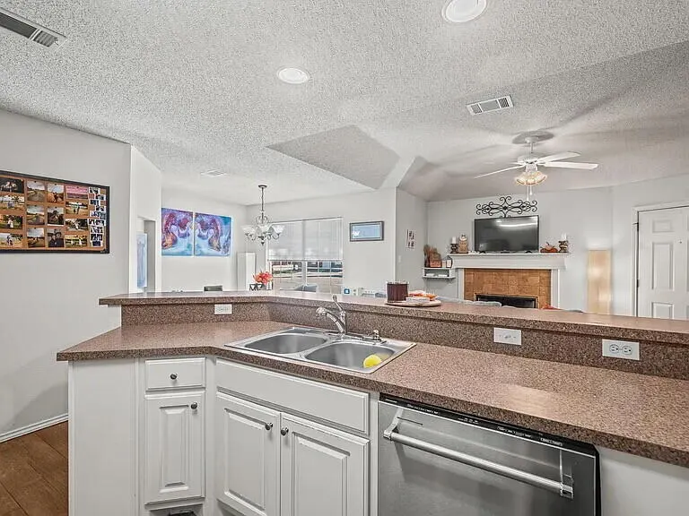 Photo 10 — 3104 110th Street A, Lubbock, TX 79423