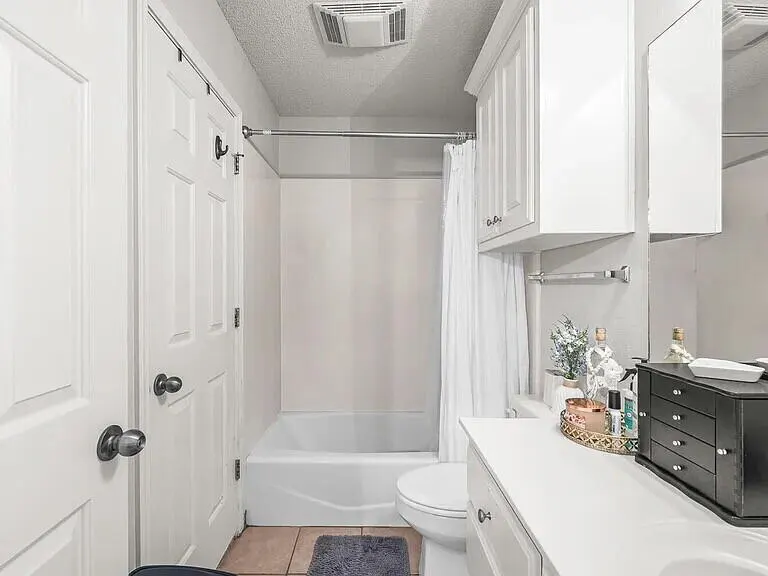 Photo 17 — 3104 110th Street A, Lubbock, TX 79423