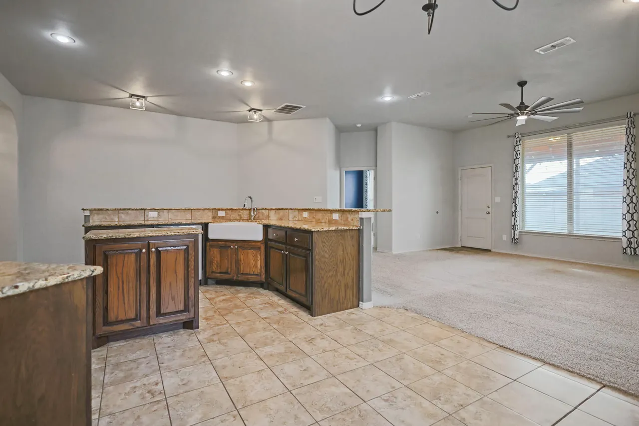 Photo 14 — 7809 85th Street, Lubbock, TX 79424