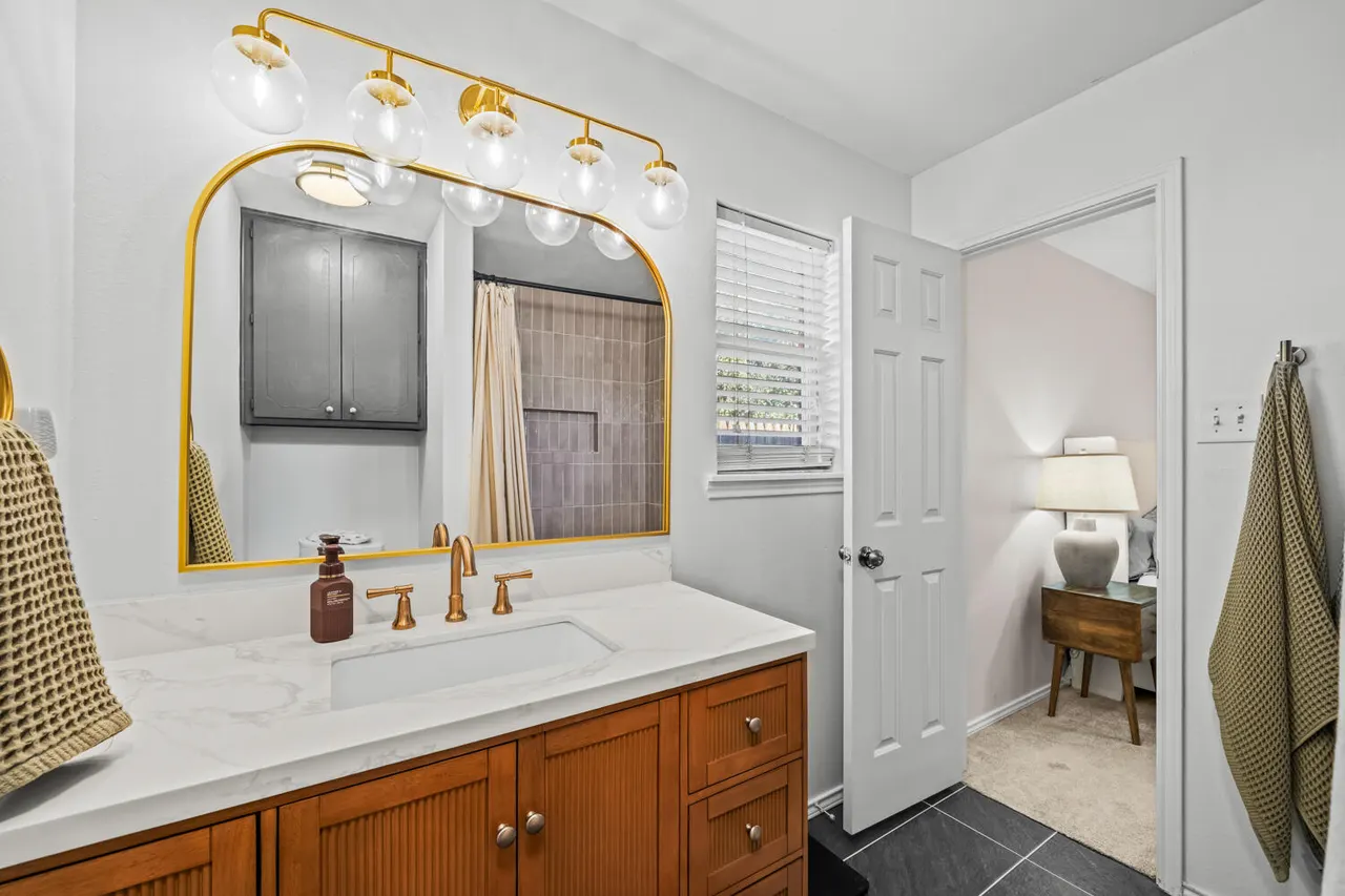 Photo 16 — 6116 6th Street, Lubbock, TX 79416