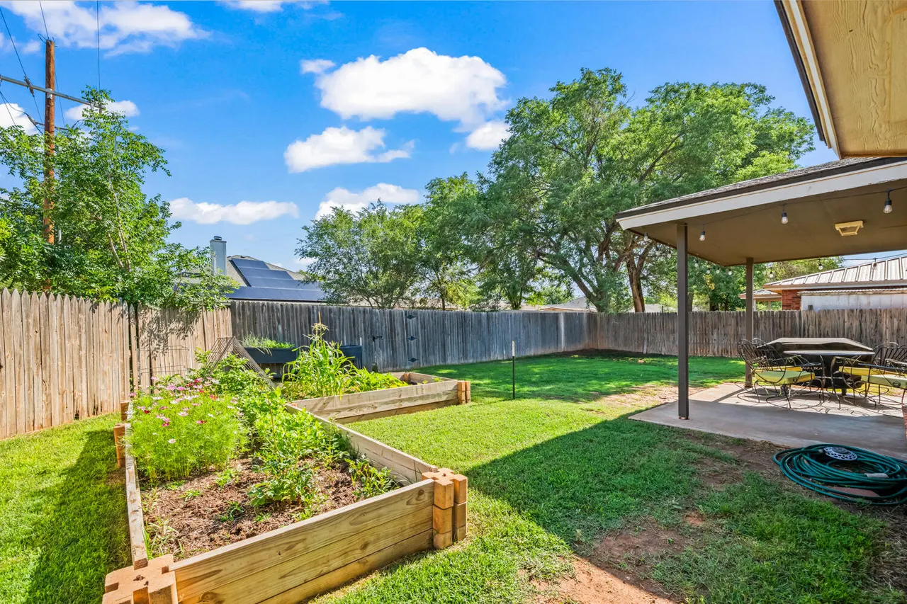 Photo 23 — 6116 6th Street, Lubbock, TX 79416