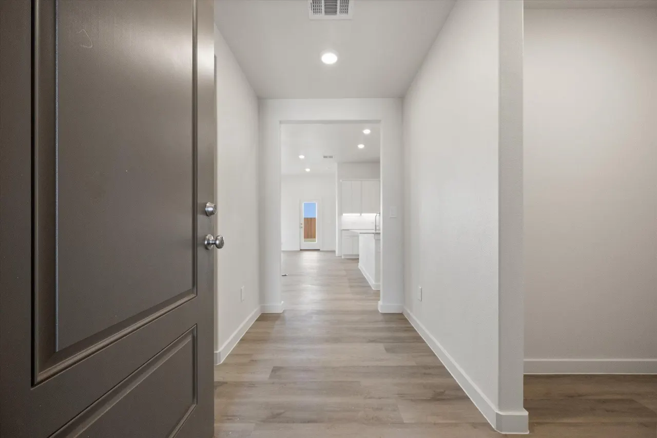 Photo 4 — 6009 Venita Avenue, Lubbock, TX 79407
