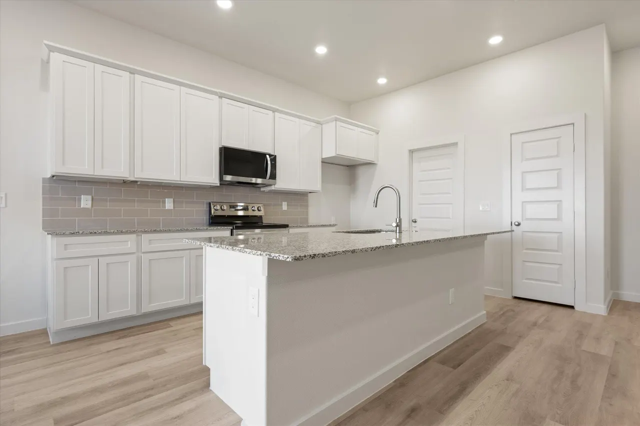 Photo 9 — 3218 Harvest Avenue, Wolfforth, TX 79382