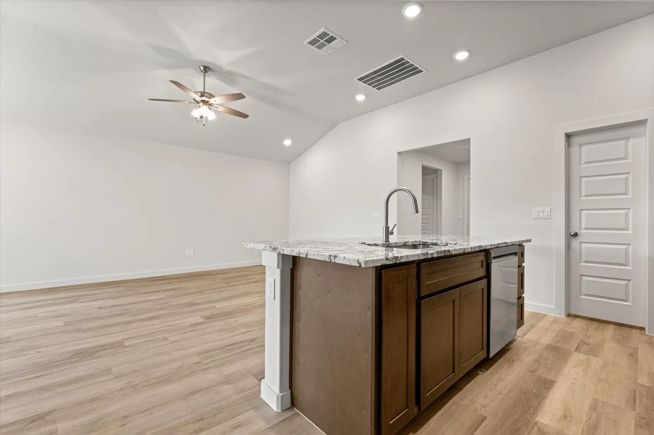 Photo 13 — 2419 Bryan Avenue, Wolfforth, TX 79382