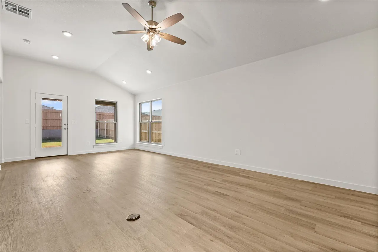 Photo 5 — 2419 Bryan Avenue, Wolfforth, TX 79382