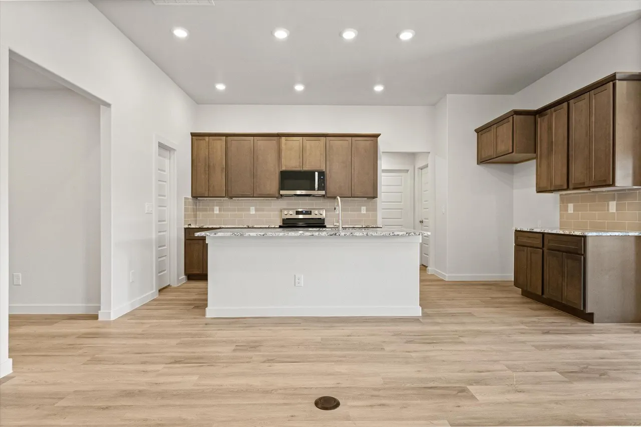 Photo 9 — 2419 Bryan Avenue, Wolfforth, TX 79382