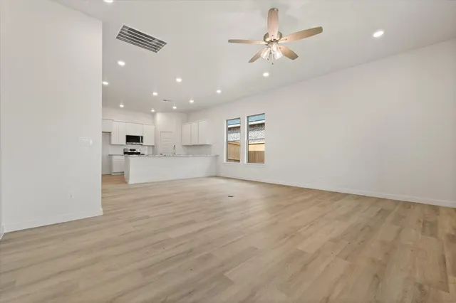 Photo 6 — 7005 53rd Street, Lubbock, TX 79407