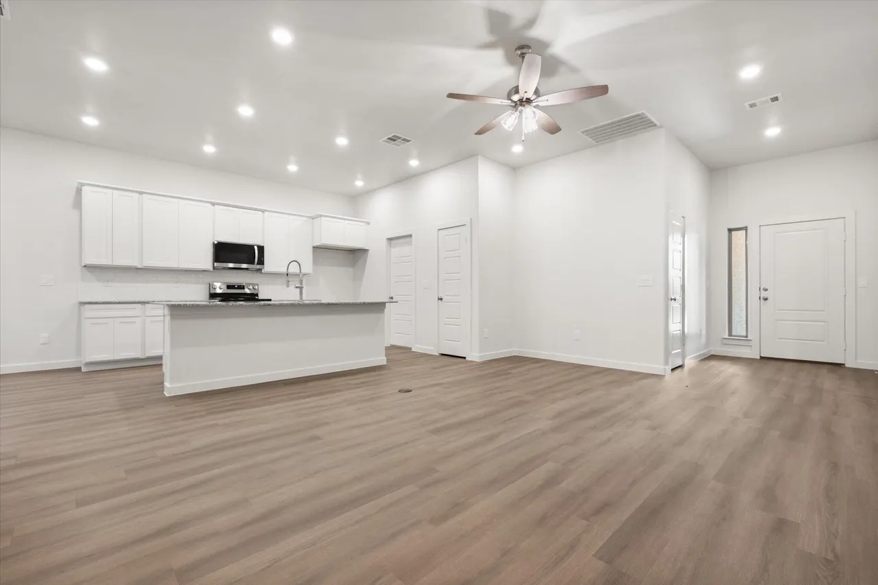 Photo 8 — 12006 Ironton Avenue, Lubbock, TX 79424