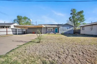 Sold home at 704 4th Street