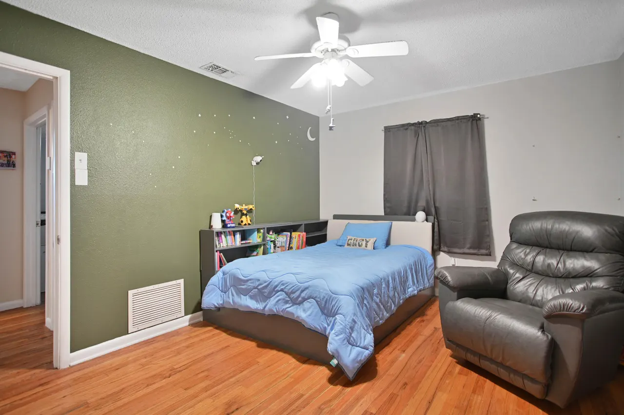 Photo 9 — 704 4th Street, Smyer, TX 79367