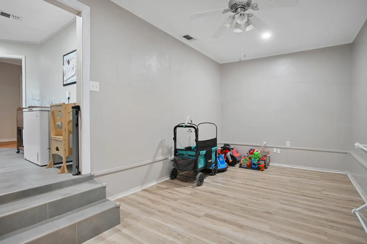 Photo 23 — 704 4th Street, Smyer, TX 79367