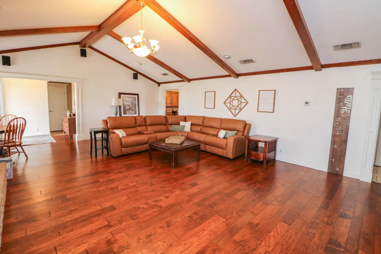Photo 5 — 1740 U.S. 70, Springlake, TX 79082