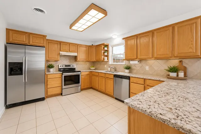 Photo 4 — 4216 51st Street, Lubbock, TX 79413
