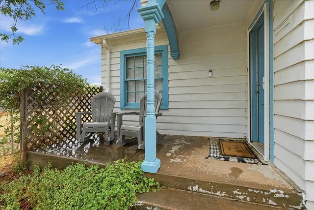 Photo 2 — 2408 Avenue T, Lubbock, TX 79411