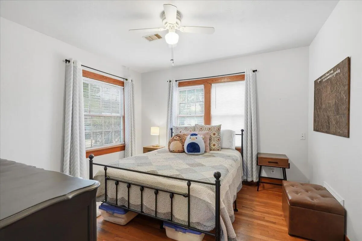 Photo 14 — 2408 Avenue T, Lubbock, TX 79411