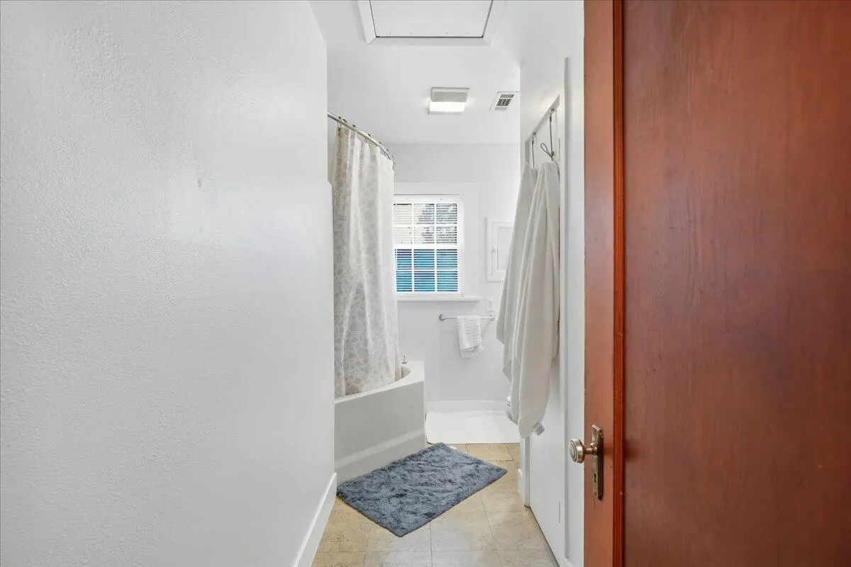 Photo 20 — 2408 Avenue T, Lubbock, TX 79411