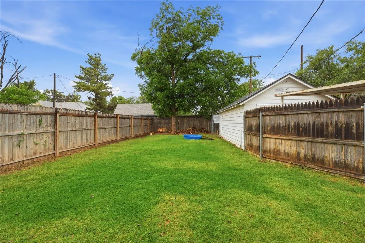 Photo 22 — 2408 Avenue T, Lubbock, TX 79411