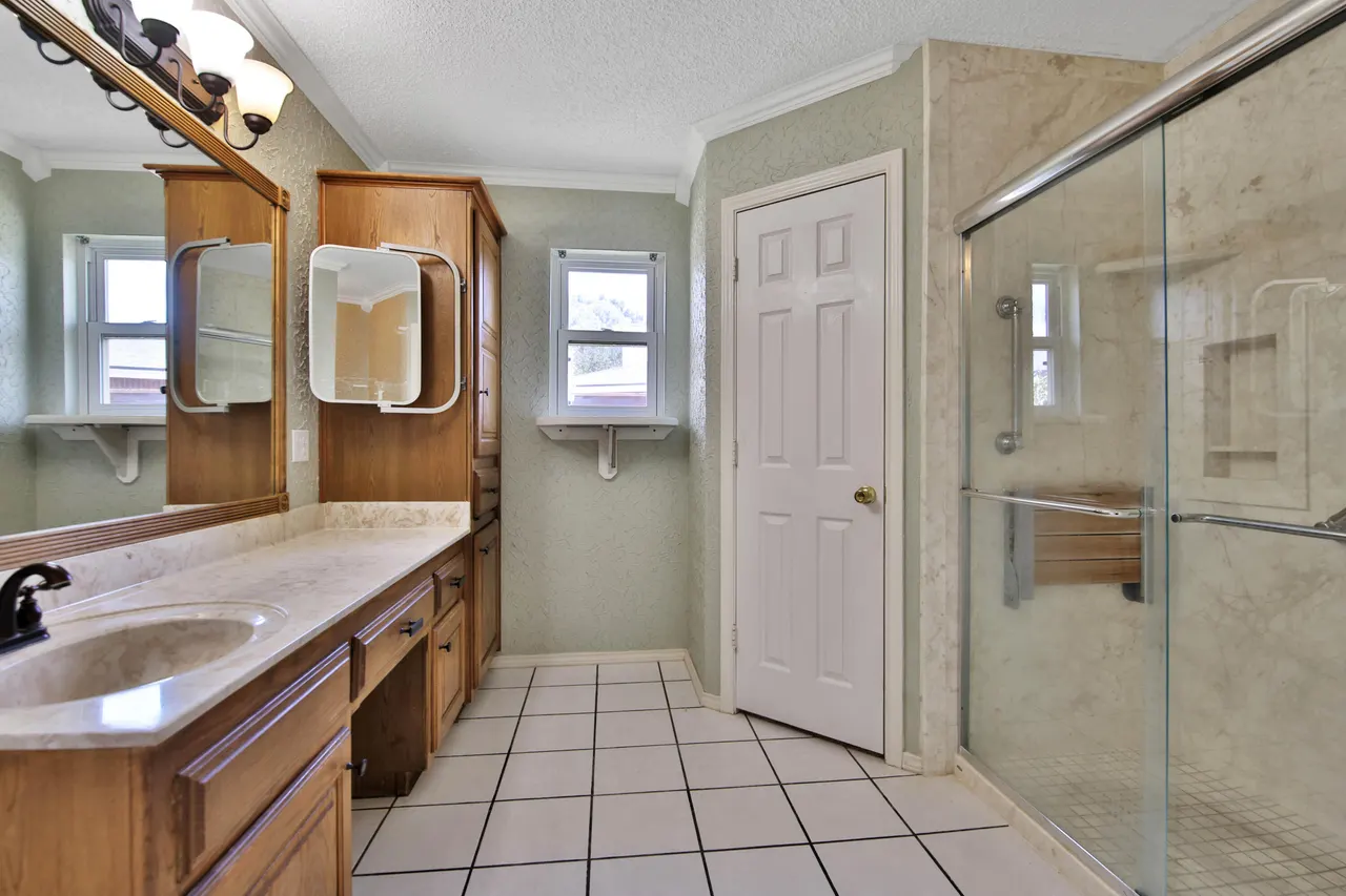 Photo 13 — 1008 Hyden Avenue, Lubbock, TX 79416
