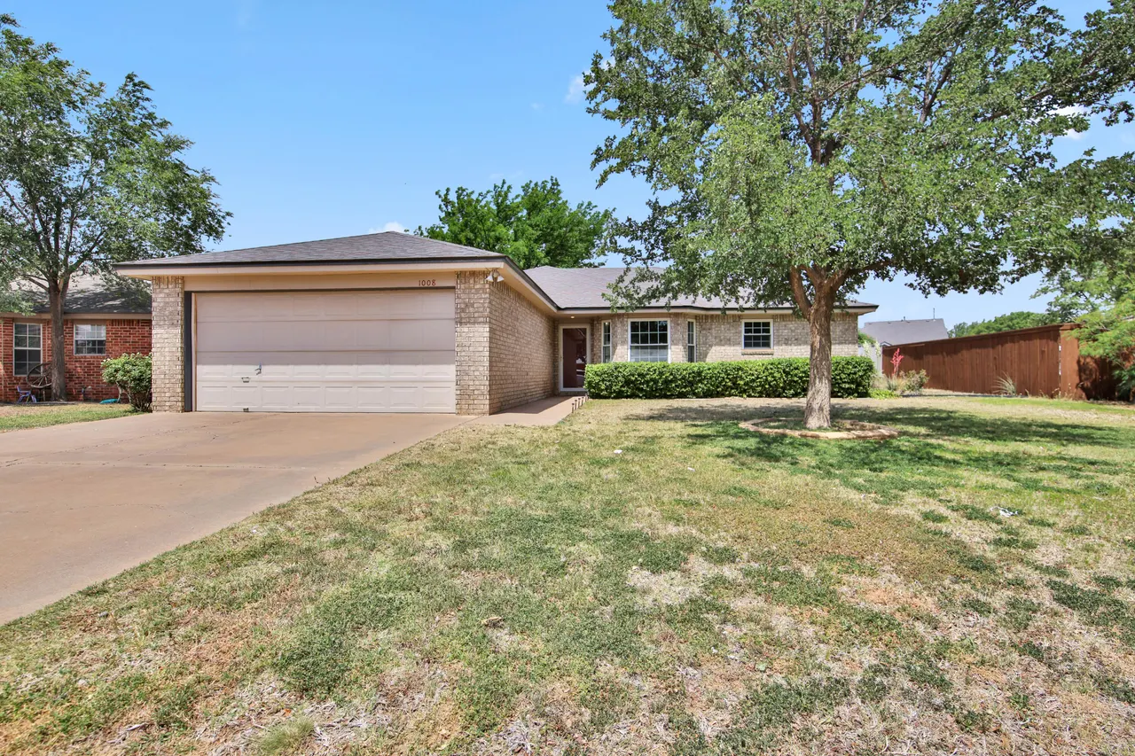 Front exterior — 1008 Hyden Avenue, Lubbock, TX 79416