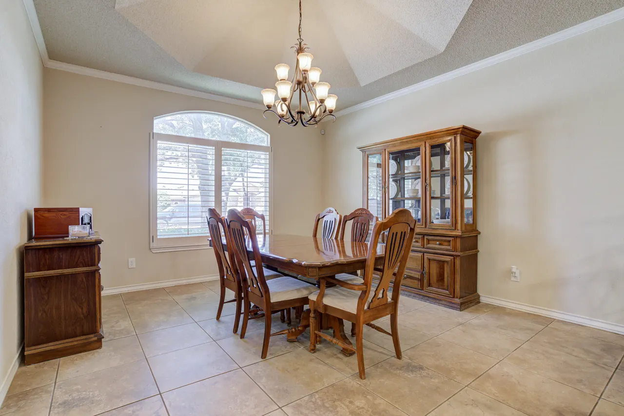 Photo 4 — 6105 76th Street, Lubbock, TX 79424