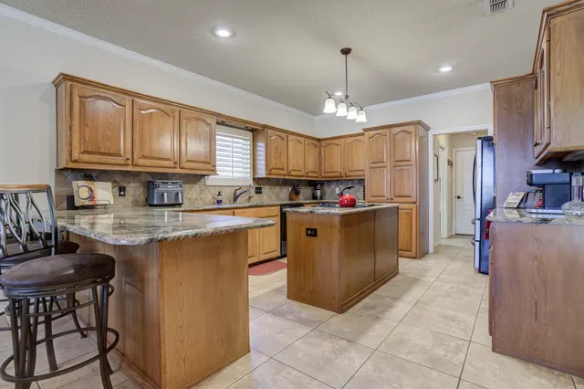 Photo 6 — 6105 76th Street, Lubbock, TX 79424