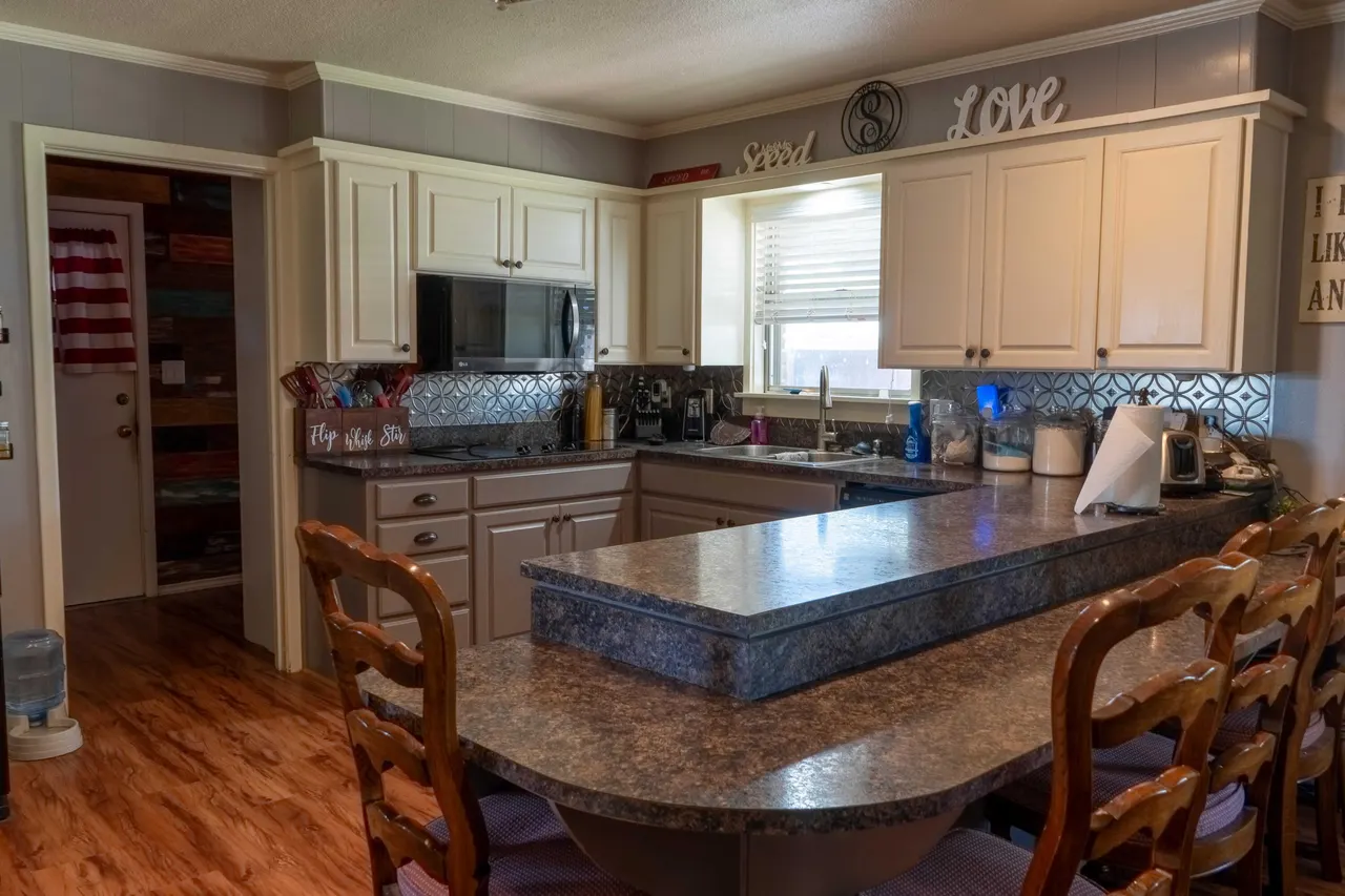 Photo 5 — 820 W Missouri Street, Floydada, TX 79235