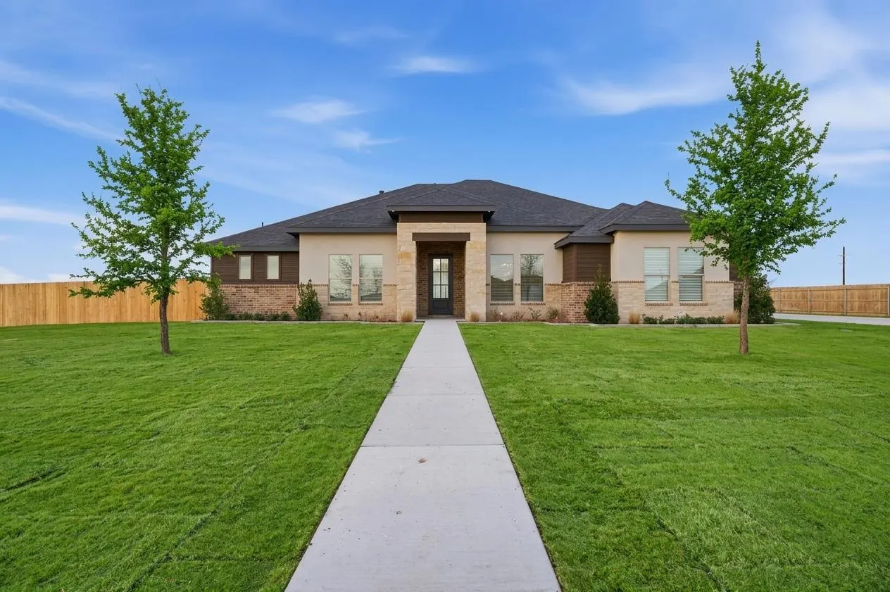 Front exterior — 3804 County Rd 7665, Lubbock, TX 79423