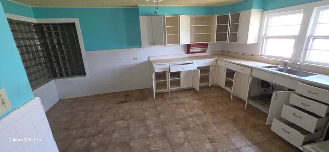 Photo 6 — 706 E Buckley Street, Brownfield, TX 79316