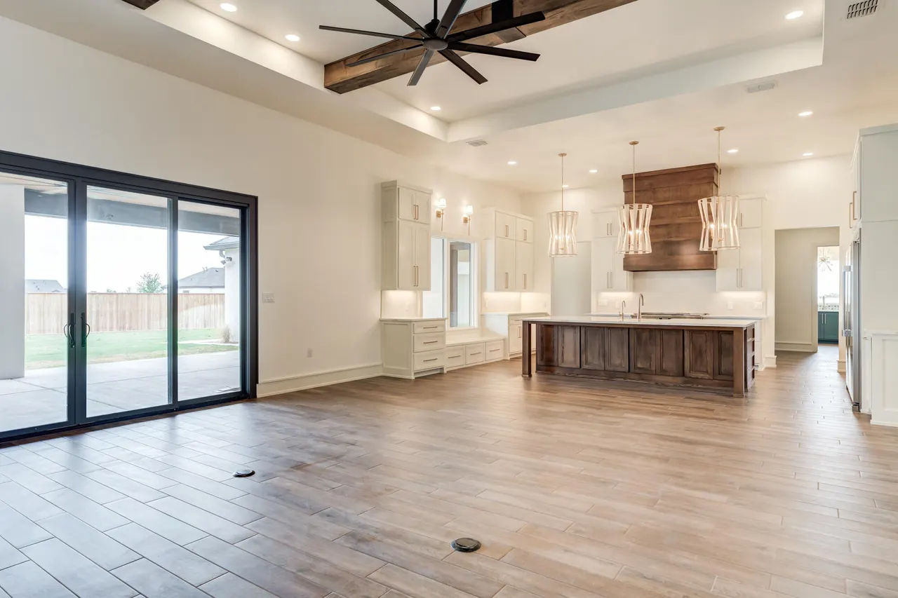 Photo 15 — 7710 46th Street, Lubbock, TX 79407