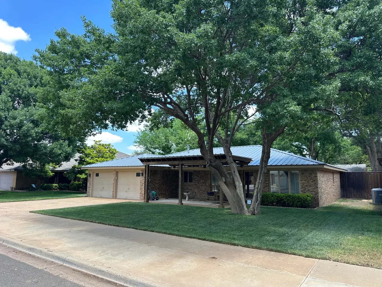 Photo 3 — 8207 Brentwood Avenue, Lubbock, TX 79424
