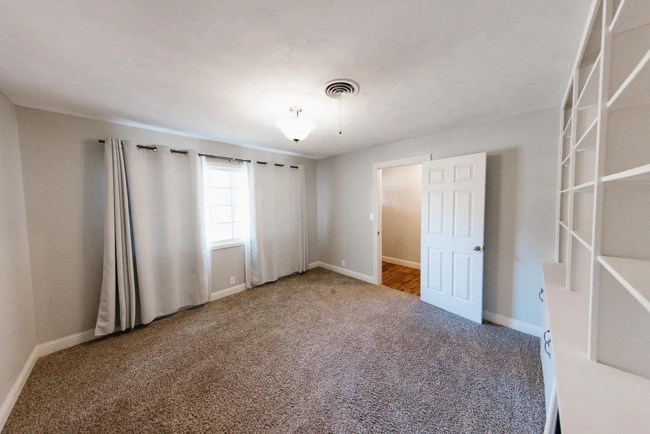 Photo 5 — 3432 60th Street, Lubbock, TX 79413