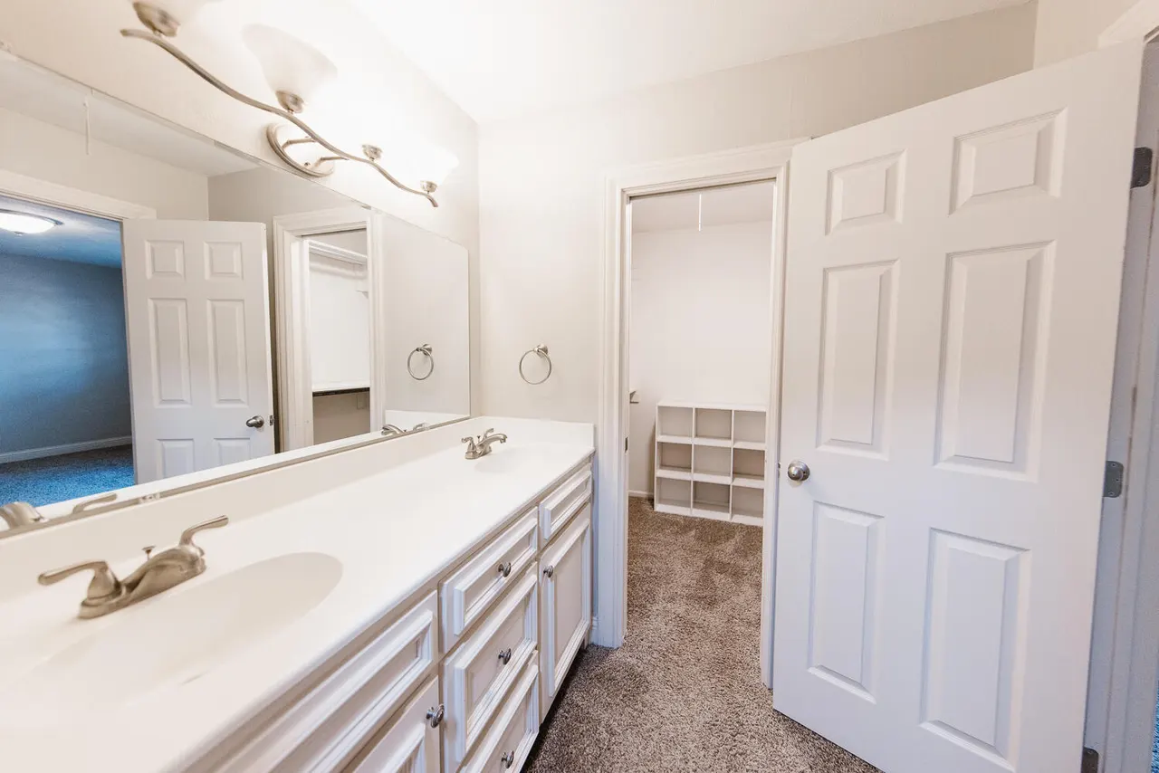 Photo 9 — 3432 60th Street, Lubbock, TX 79413