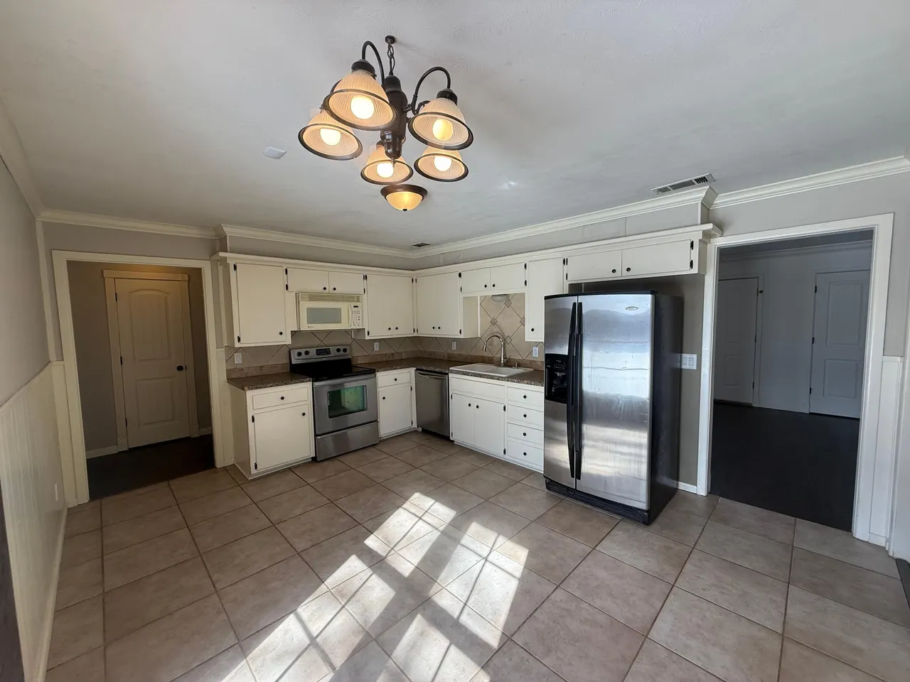 Photo 2 — 4823 10th Street, Lubbock, TX 79416
