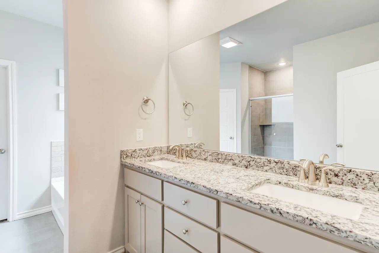 Photo 10 — 7603 60th Street, Lubbock, TX 79407