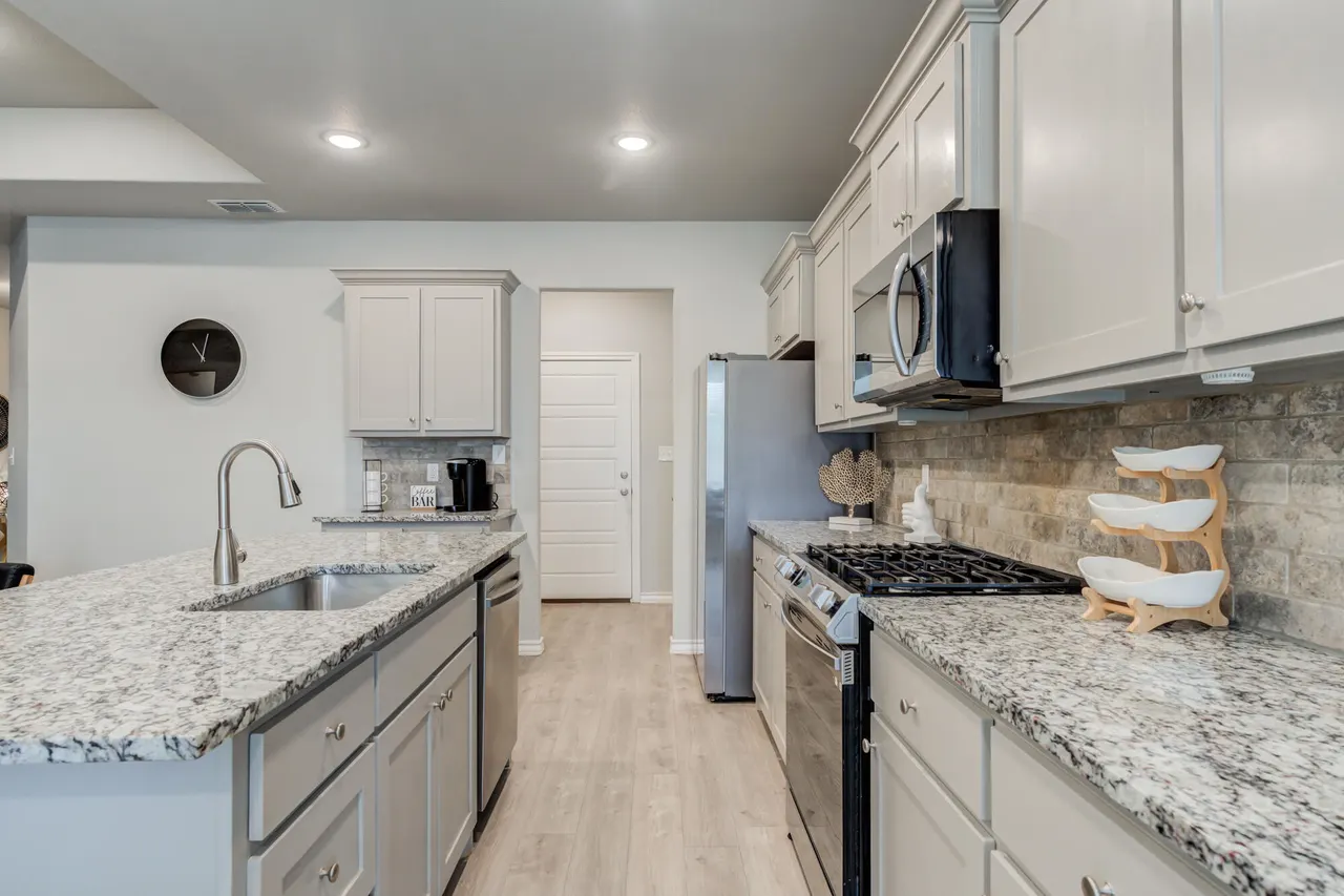 Photo 25 — 7603 60th Street, Lubbock, TX 79407