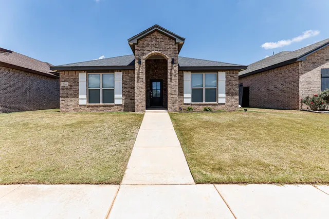 Front exterior — 204 Cowboy Lane, Wolfforth, TX 79382