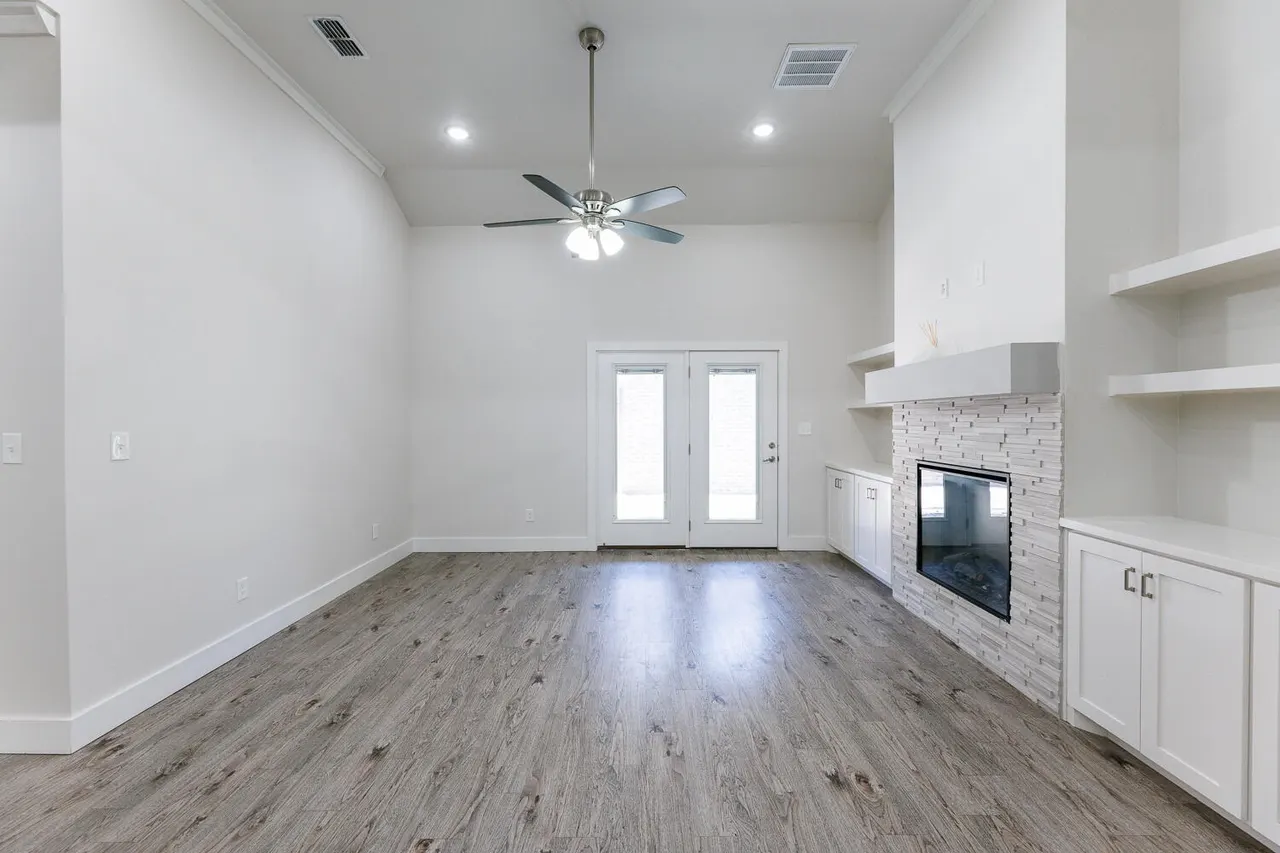 Photo 8 — 204 Cowboy Lane, Wolfforth, TX 79382